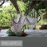 Efelli:boutique Beachfront Traditional Greek Style House * Vrachos