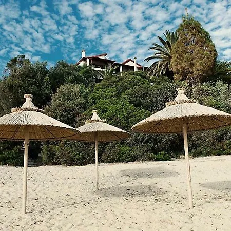 Efelli:boutique Beachfront Traditional Greek Style House *