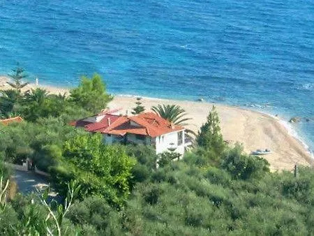 Villa Efelli:boutique Beachfront Traditional Greek Style House