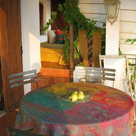 Efelli:boutique Beachfront Traditional Greek Style House Villa