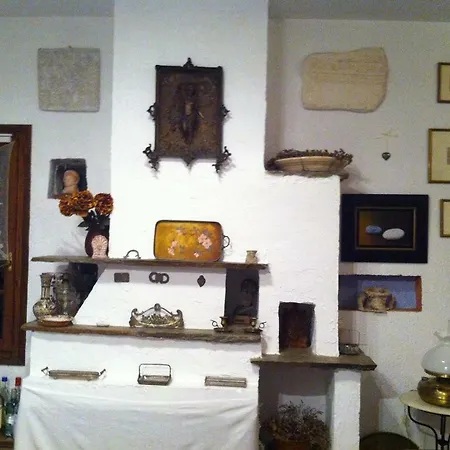 Villa Efelli:boutique Beachfront Traditional Greek Style House